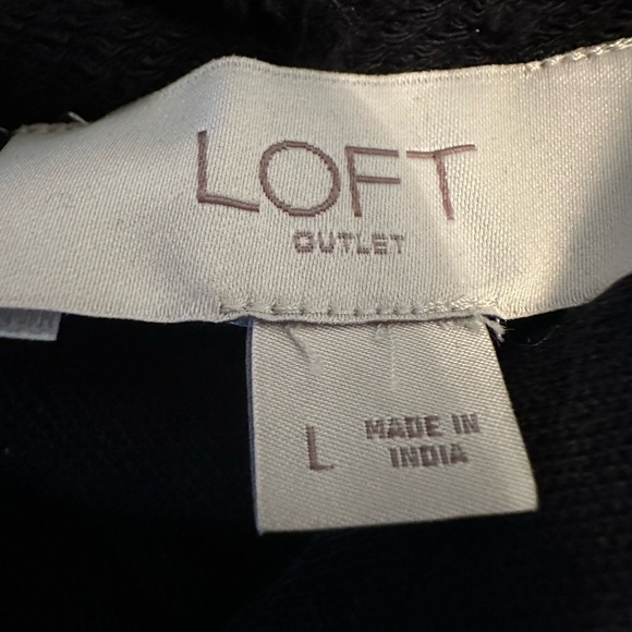 LOFT black Sweater - Picture 10 of 11